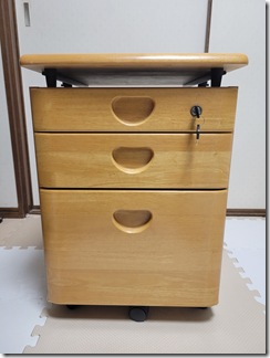 desk-sidetable (3)