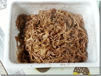 peyoung-yakisoba-chocolate (4)