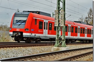 s-bahn-1305585_1280